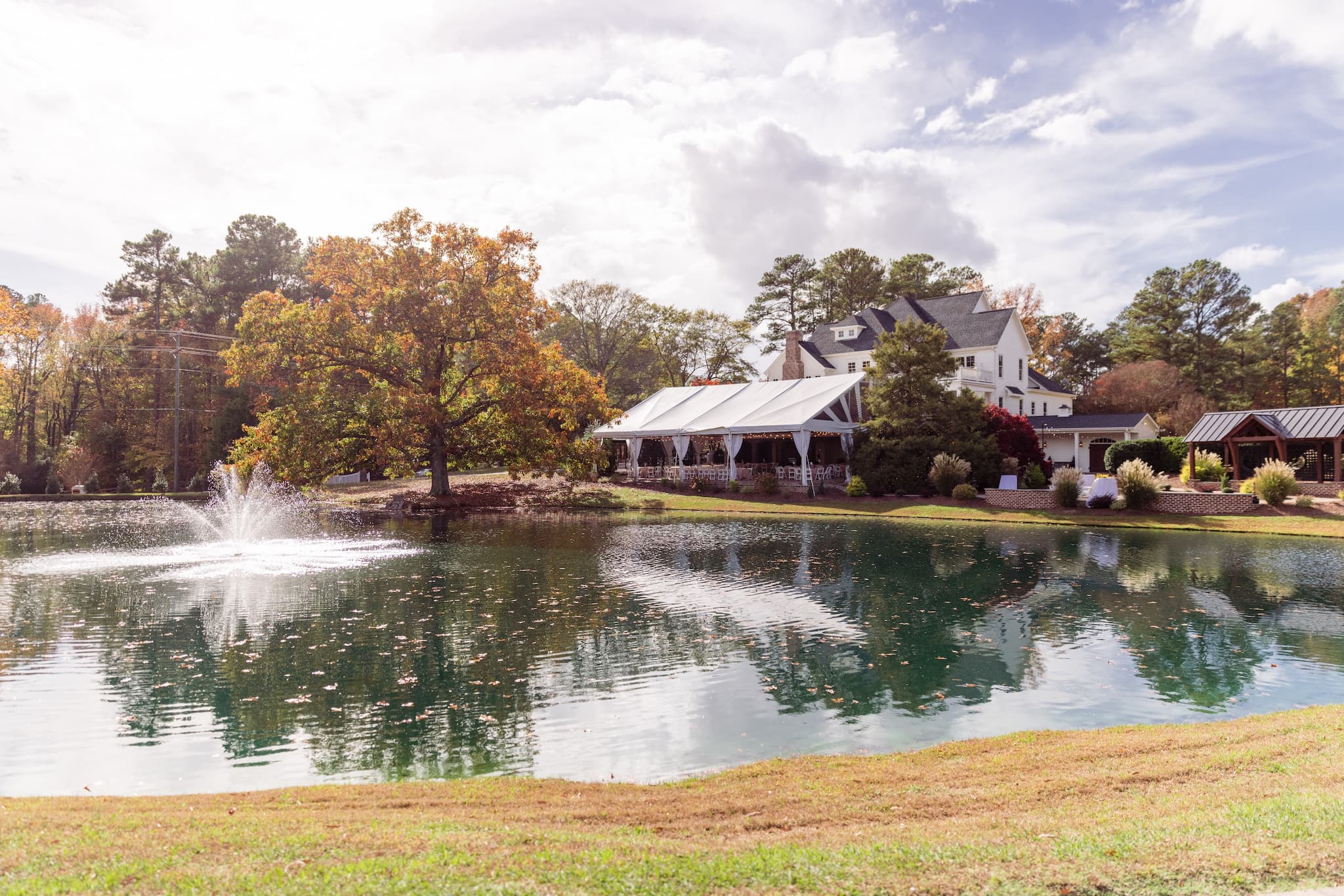 A Review of The Oaks at Salem Wedding Venue Located in Apex North Carolina